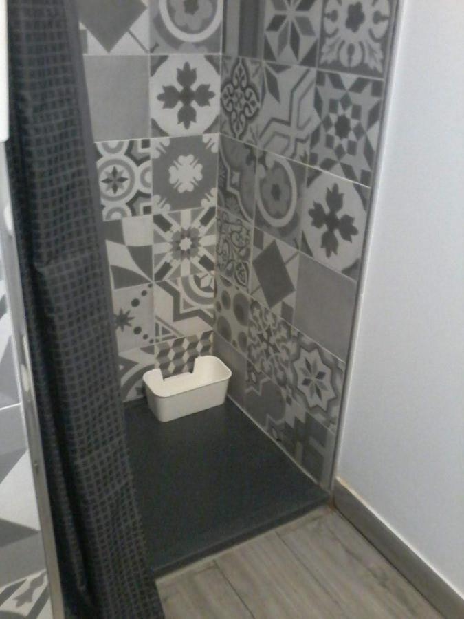Pequeño Apartamento con Mini Piscina  Valencia Exterior foto